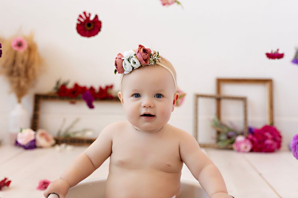 First birthday cake smash photographer in Wisconsin, studio in Watertown WI serving Dodge County Jefferson County and Waukesha County