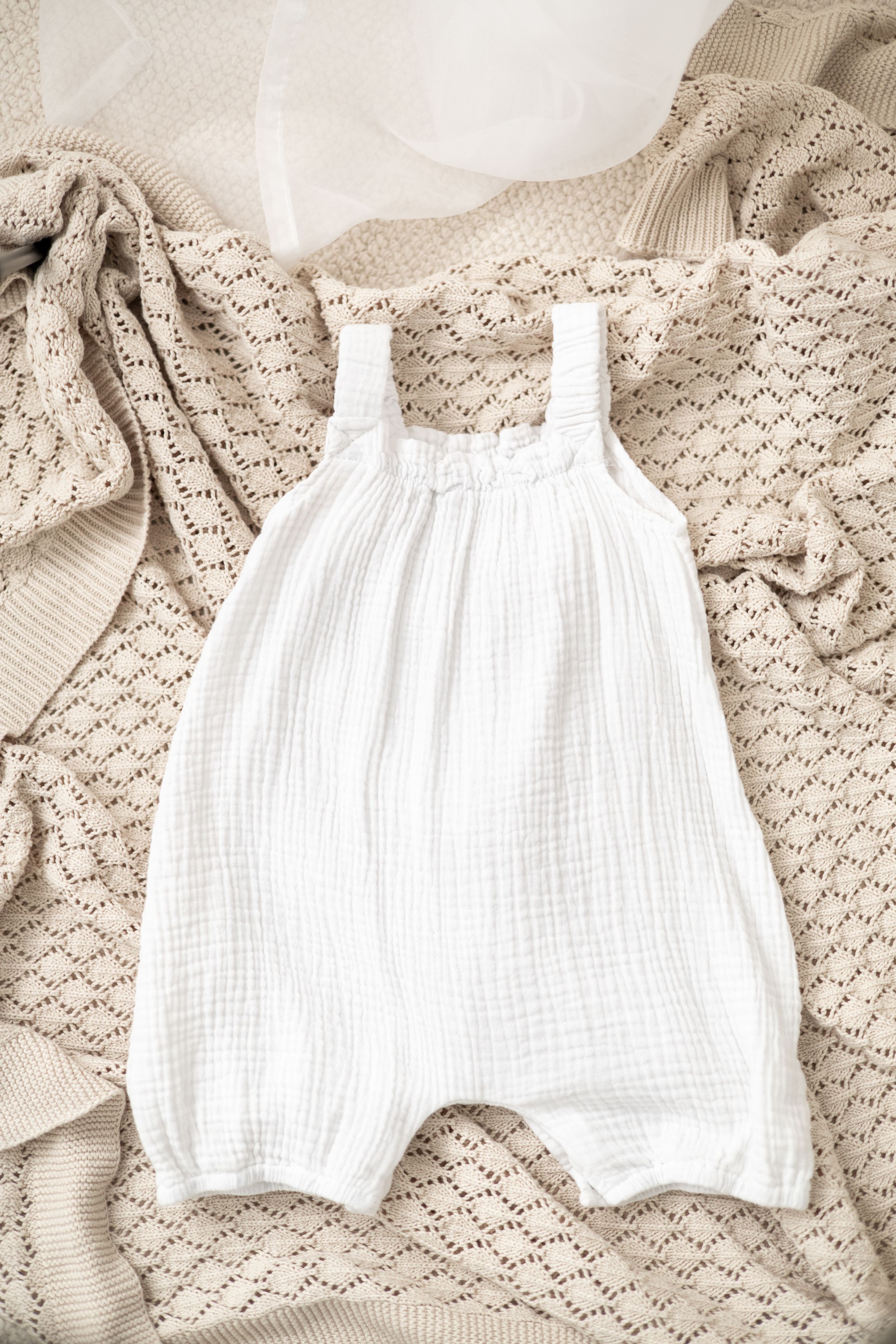 first birthday photoshoot outfit Nottingham minimal baby clothing