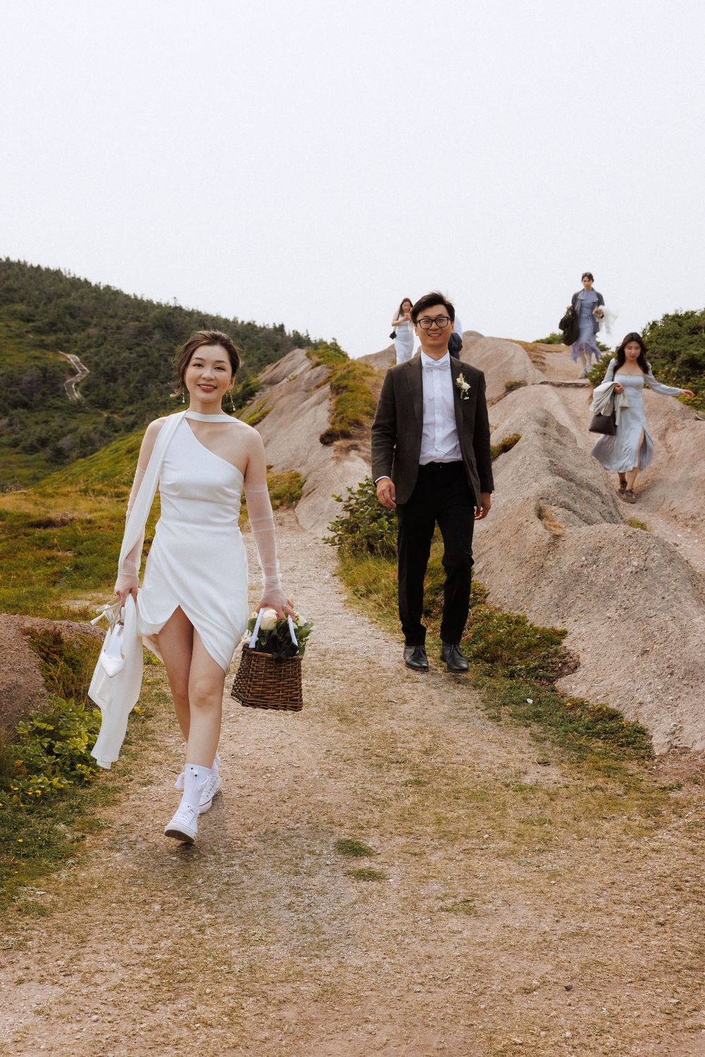 Wedding Ceremony at Torbay Point on the East Coast Trail captured by Newfoundland documentary style wedding photographer Kaitlyn yvette