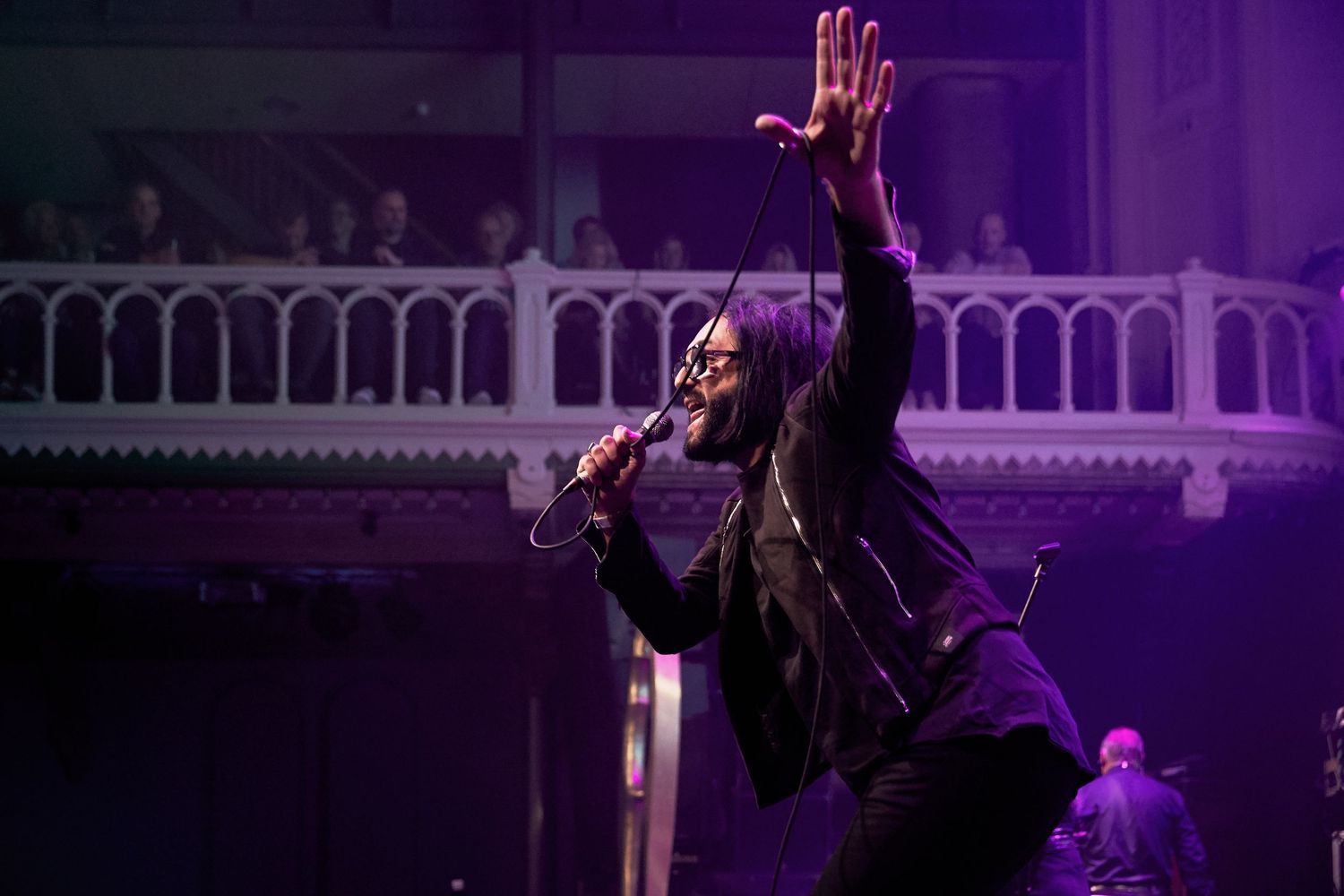 Dutch band Blaudzun performing at the Gouden Notekraker awards.