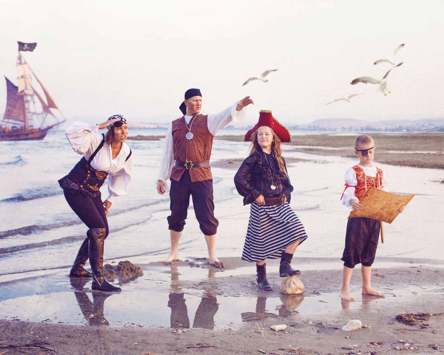 pirate family pictures at bear lake Utah