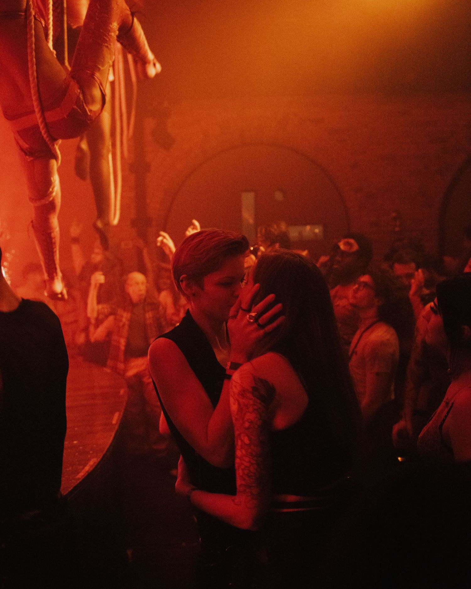 Heartbreaker’s Ball 2025 at Revival Bar DJs, burlesque, aerial acts, and nightlife energy captured in vibrant event photography. Event promo