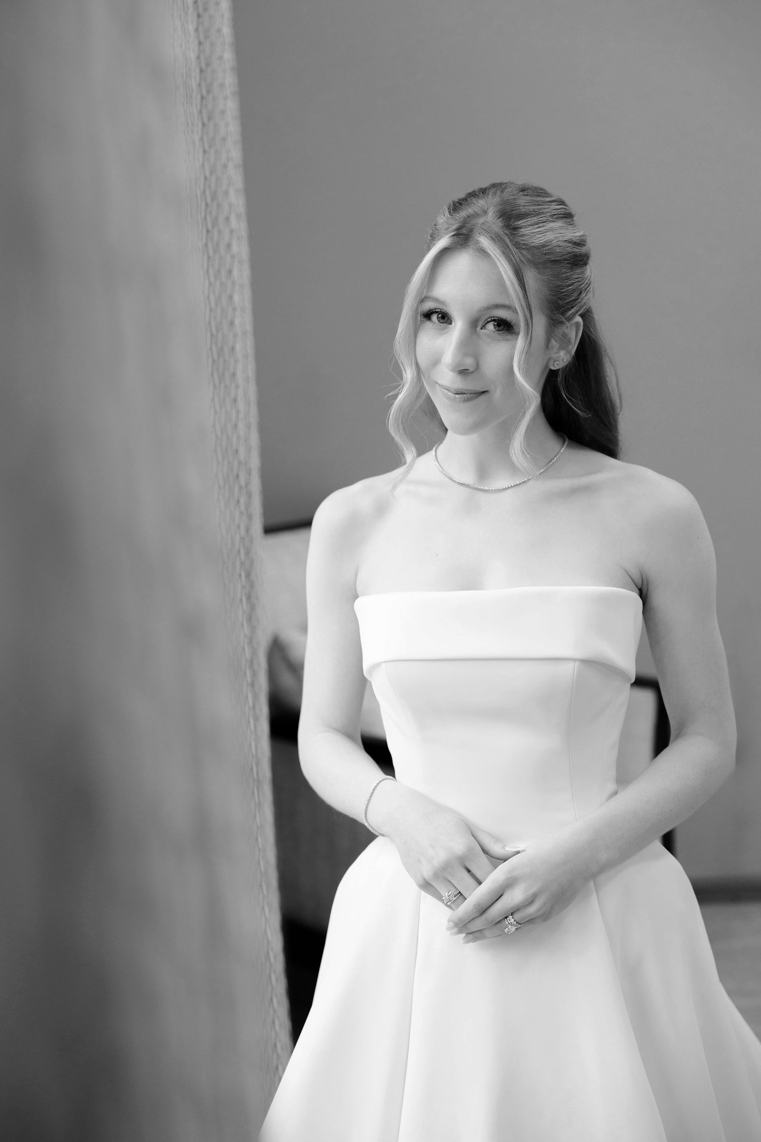 Bride portrait at BallenIsles Country Club in Palm Beach during a wedding photographed by Ohio photographer Tom Forrest.