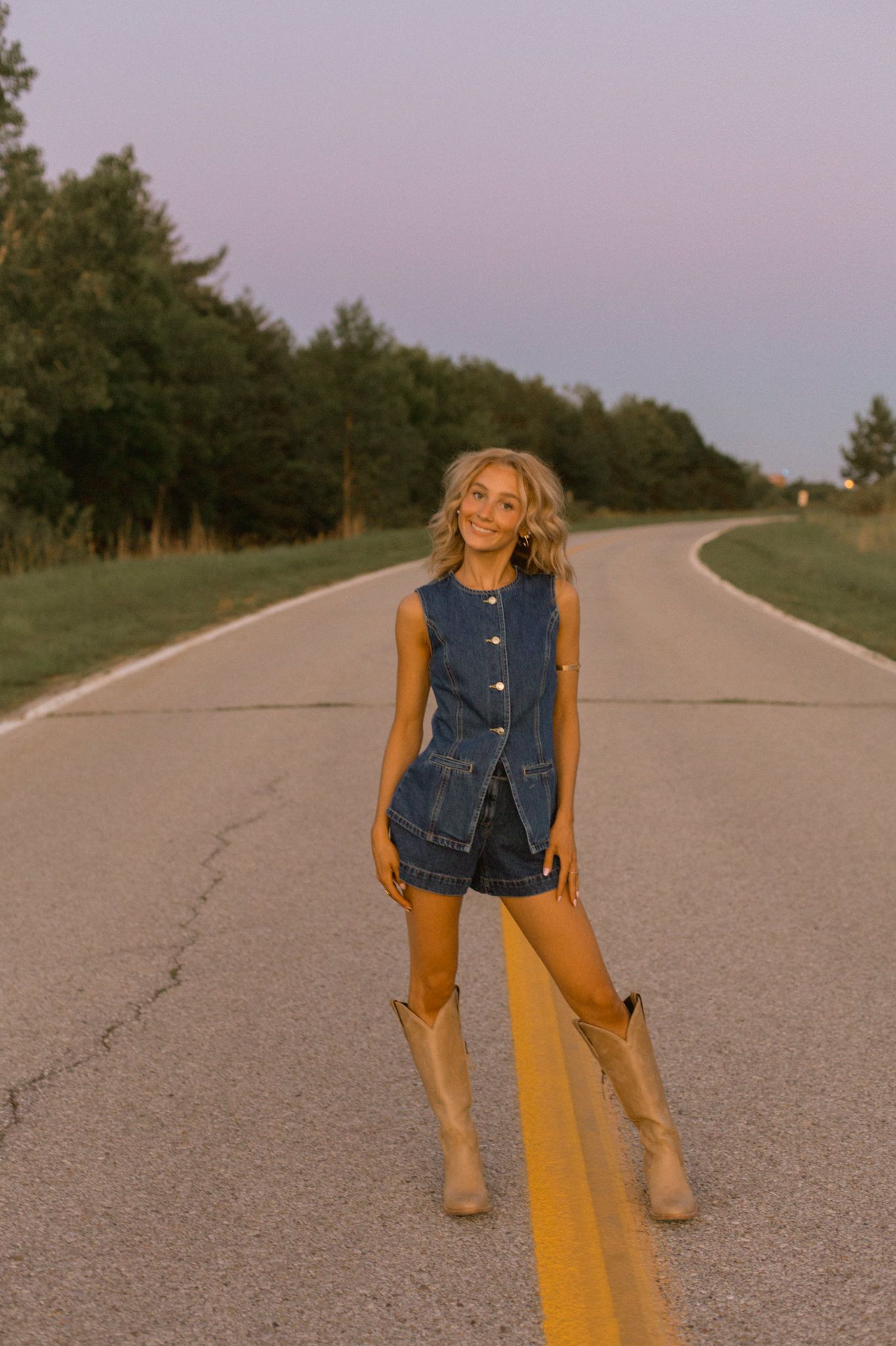 senior photographer woodbine, Iowa