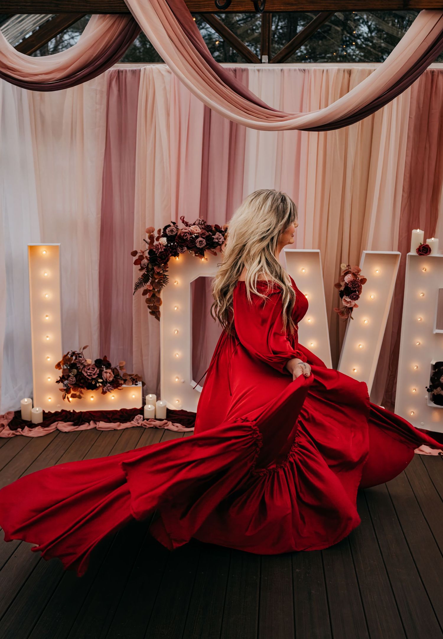 Dancing wearing a red dress, Valentine's set.