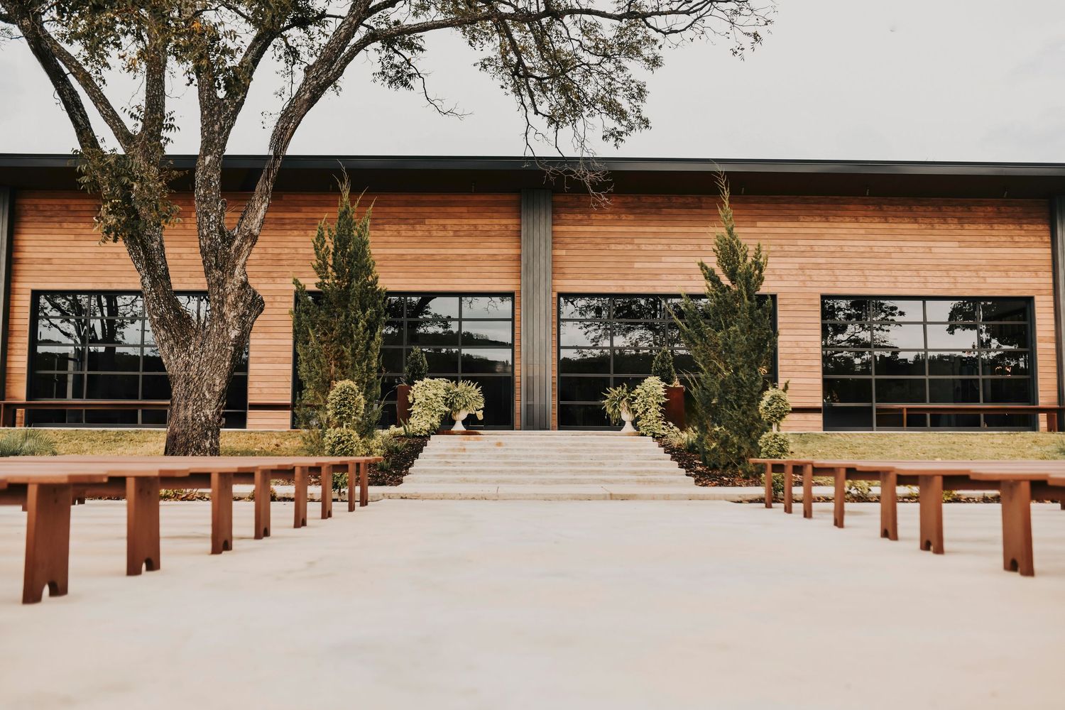 the outside of the venue at rivers edge at tip top in weatherford