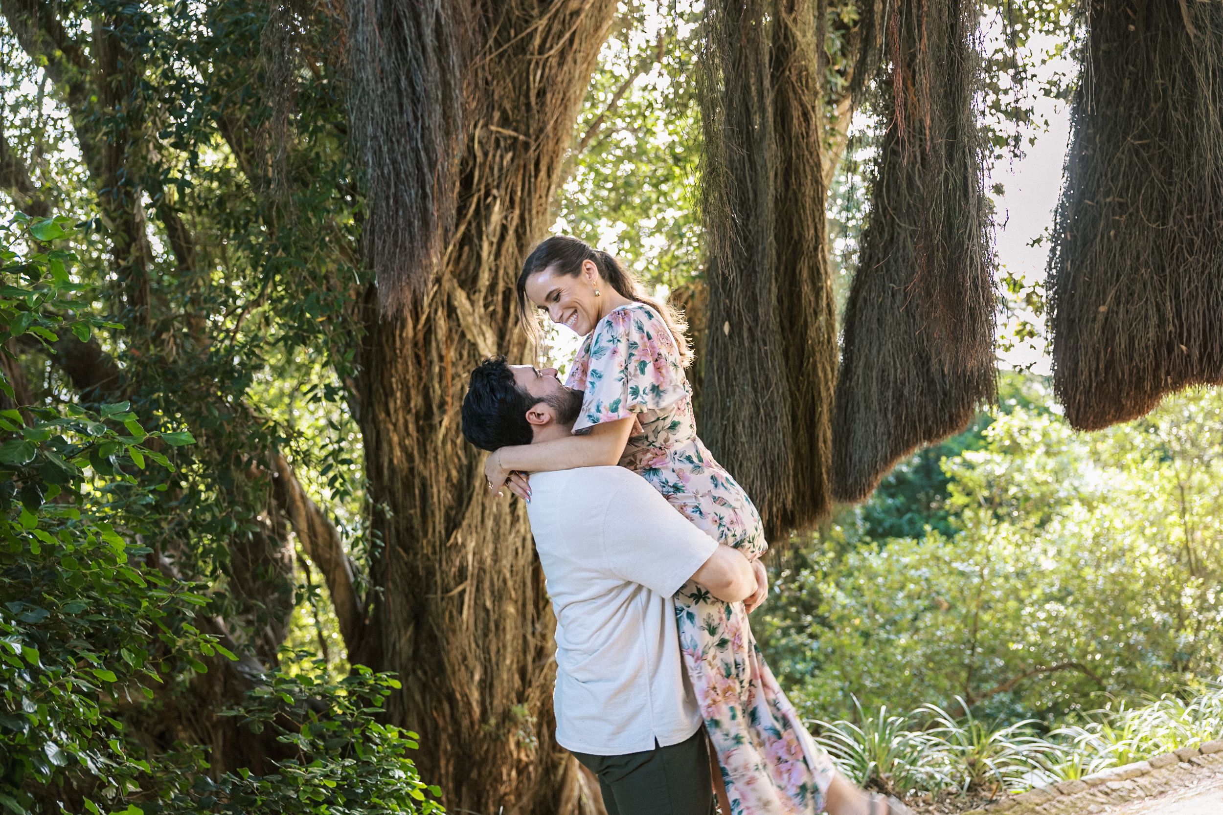 engagement session couple moment Monserrate Palace Sintra Lisbon wedding photographer
