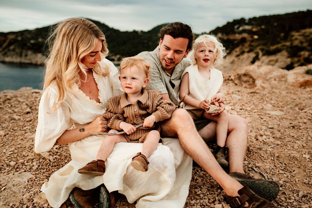 family photoshoot Ibiza sunset