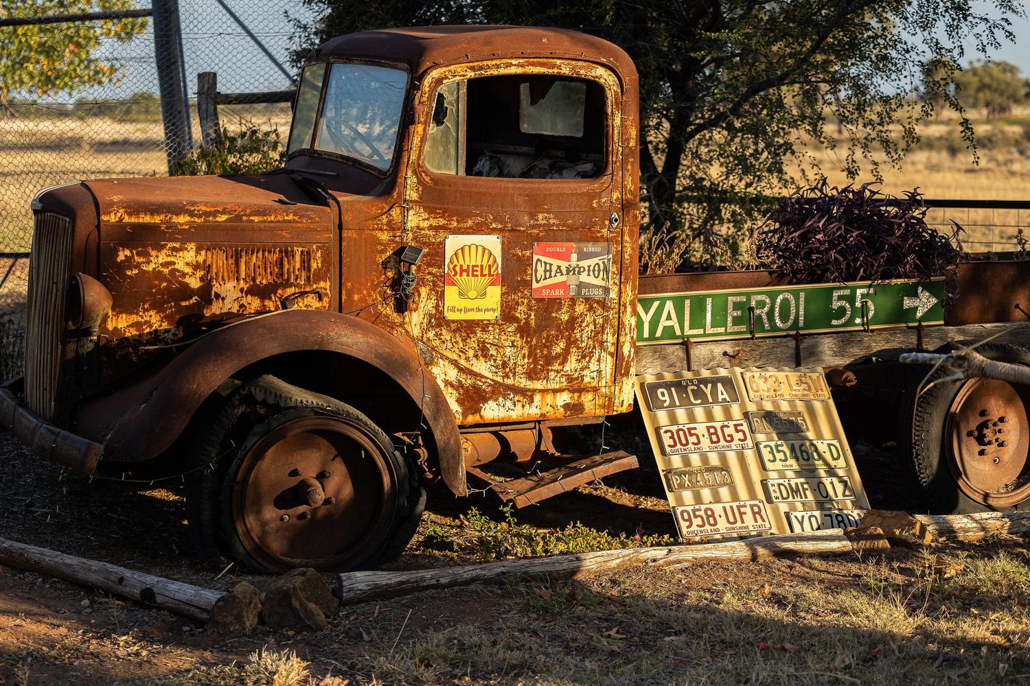 Old rustic ute at sunset