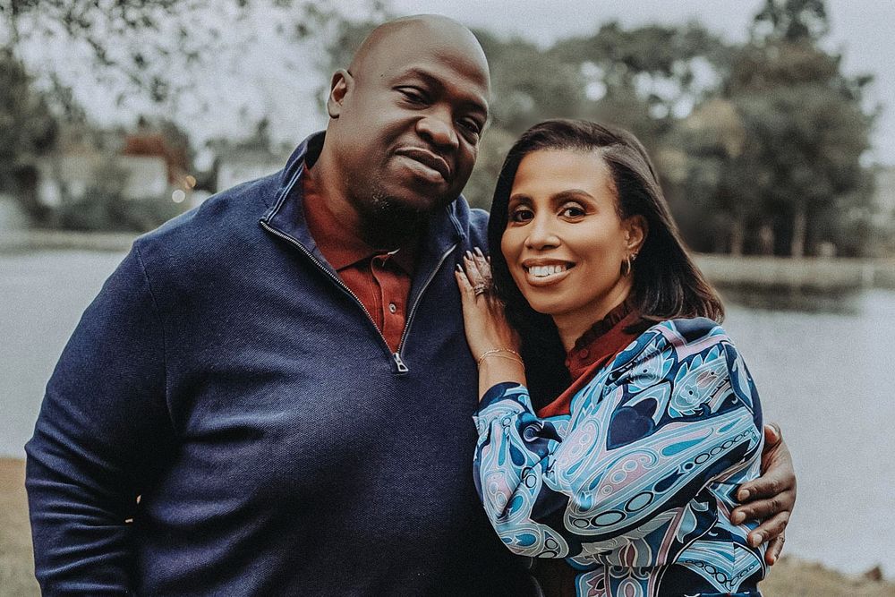 Couples portrait: 
Couples photography session in Charlotte NC by GEarlePhotography