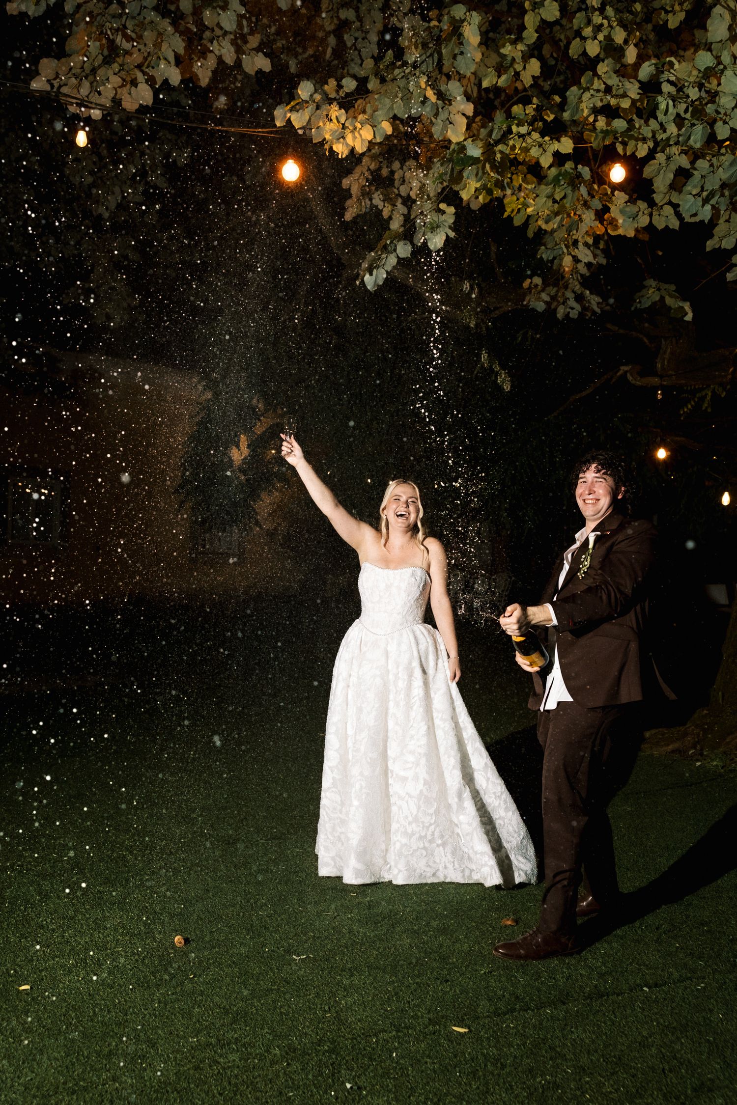 Relaxed and joyful destination wedding celebration in Portugal