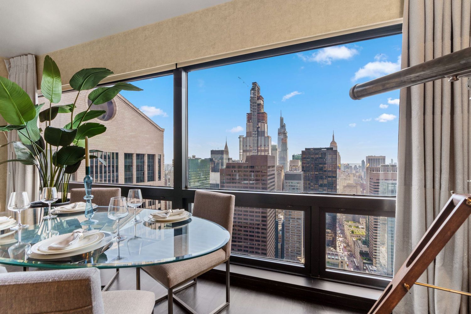 Tailored real estate media solutions for increased property exposure