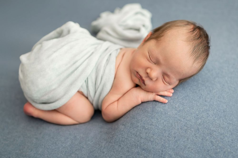 Newborn Session | Newborn Photographer | newborn photography | studio newborn | castle rock photographer | denver photographer