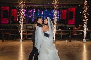 Dallas photography and video for Weddings
 - R & R Marcelo DFW