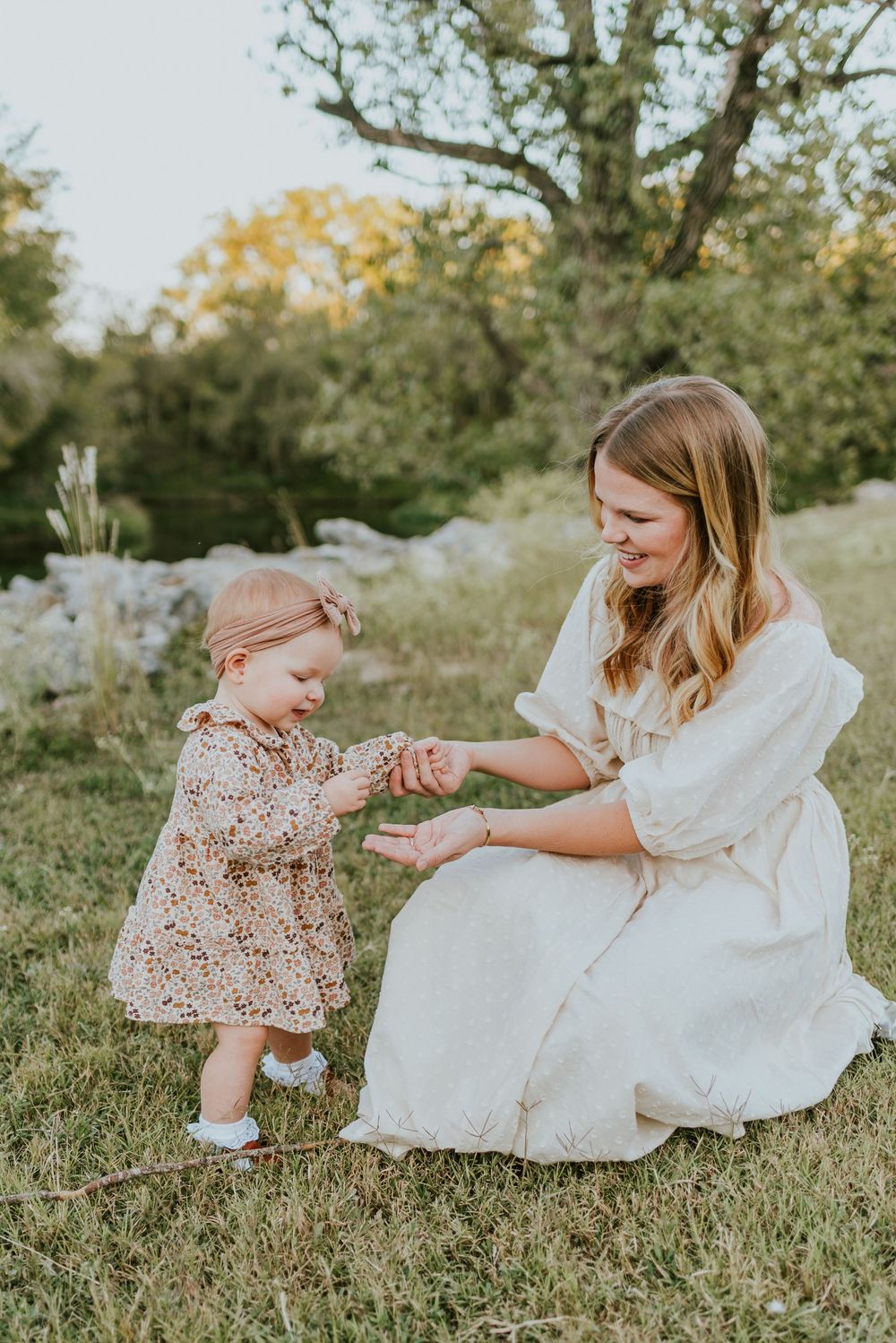 Lifestyle family photos with candid movement and relaxed, natural posing.
