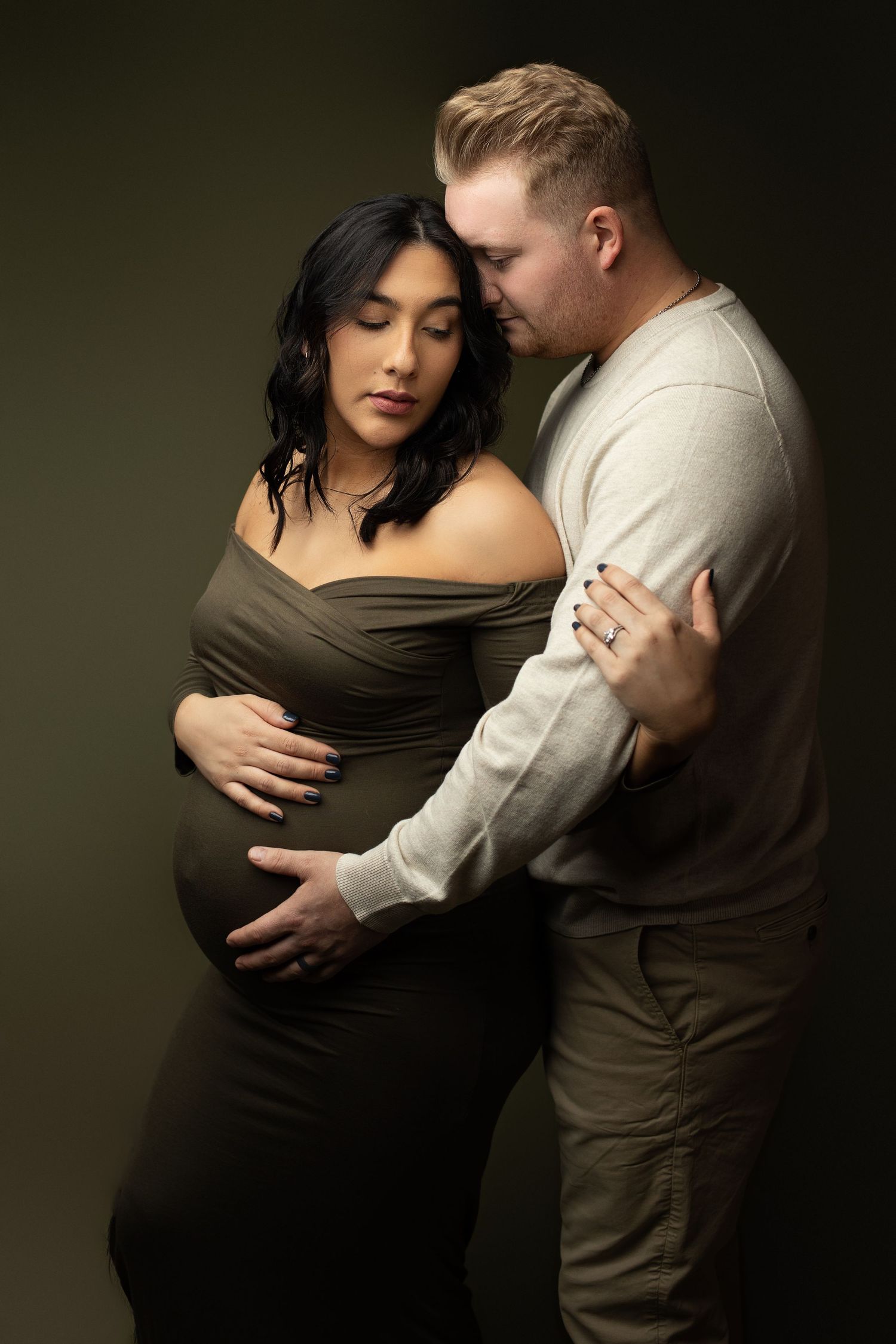 Professional maine maternity photograph