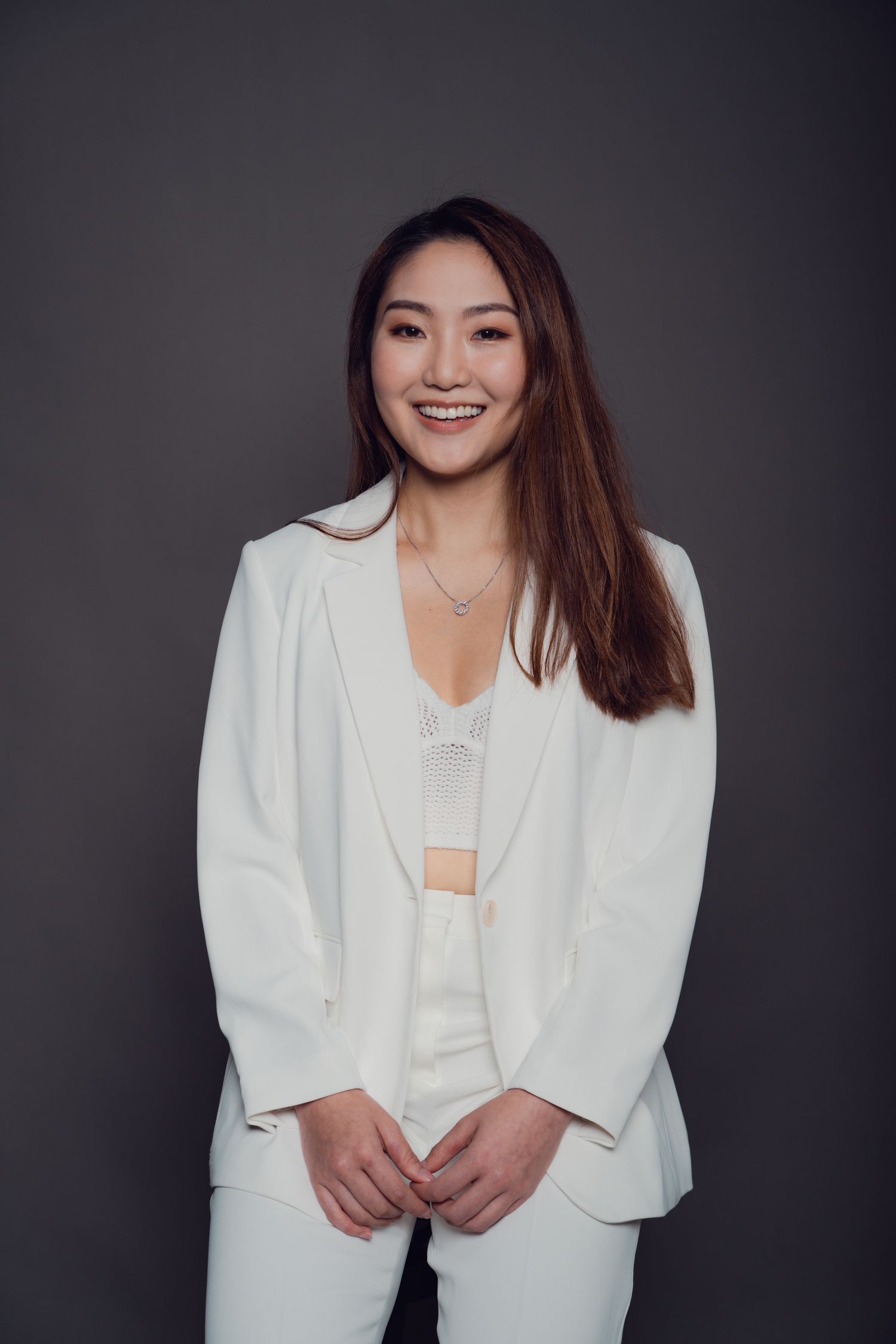 Portrait photography
feminine photography
woman photography
girl power