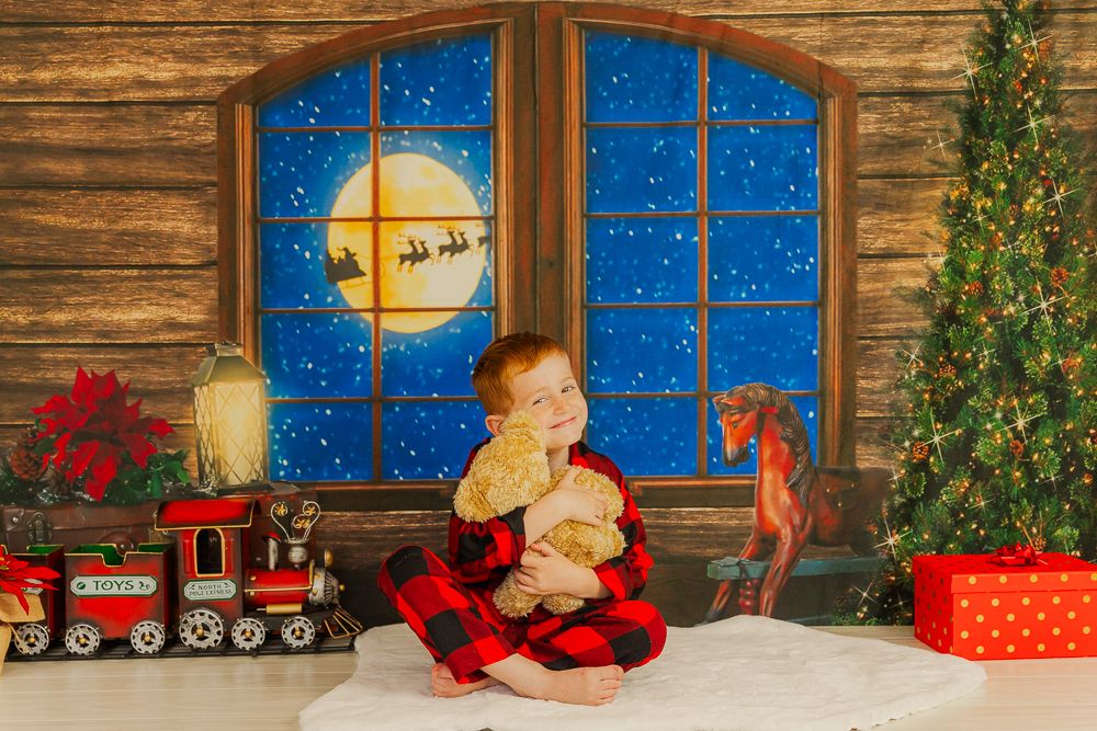 Festive Christmas and holiday mini sessions in Ridgefield, Fairfield, Danbury, Wilton, Westport & New Canaan, CT. Perfect for family, childr