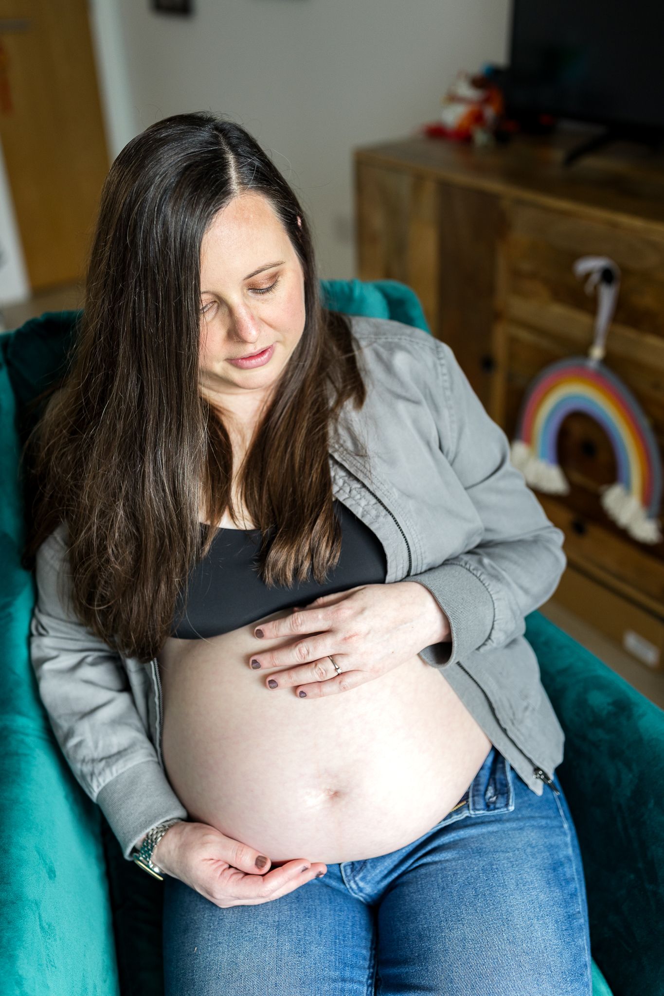 maternity photos near Docklands