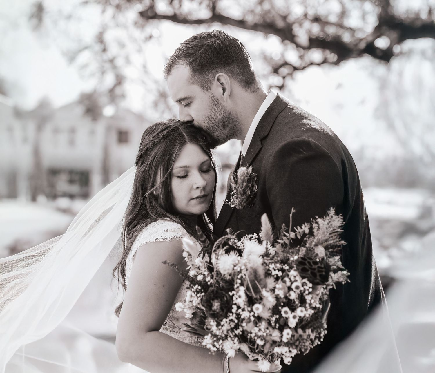 Oklahoma Wedding Photographer