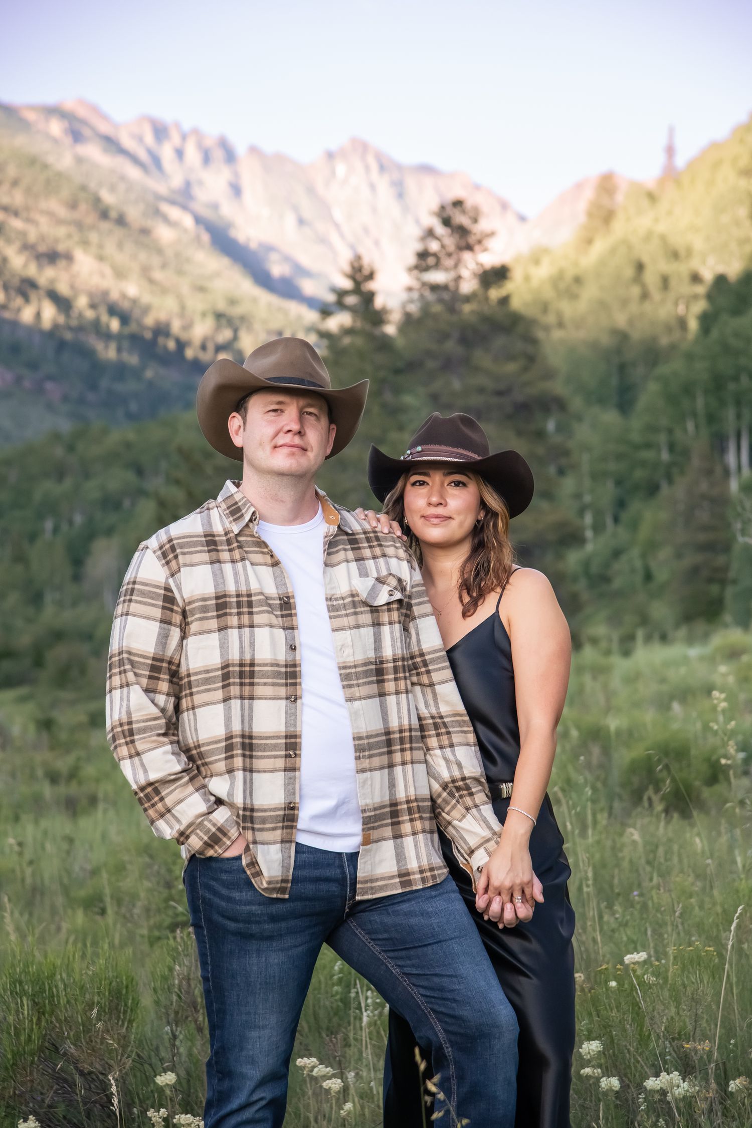 Beautiful mountain Vail engagement photos
