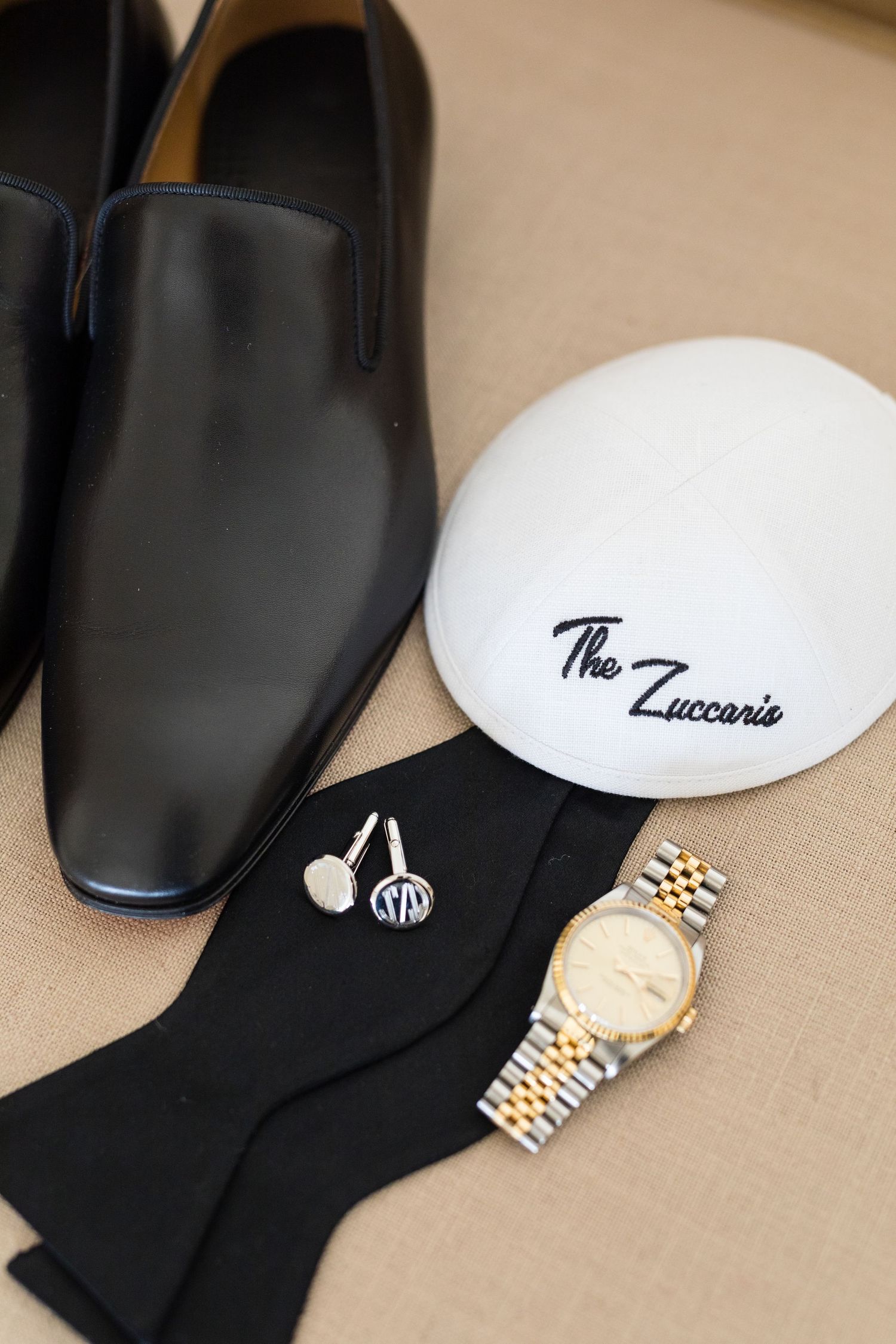 Ashley + Jarred | Zuccari Wedding | © Carly Arnwine Photography | PriscillaMBeauty | RSVP Catering | The Vow Boutique | Flowers at 38