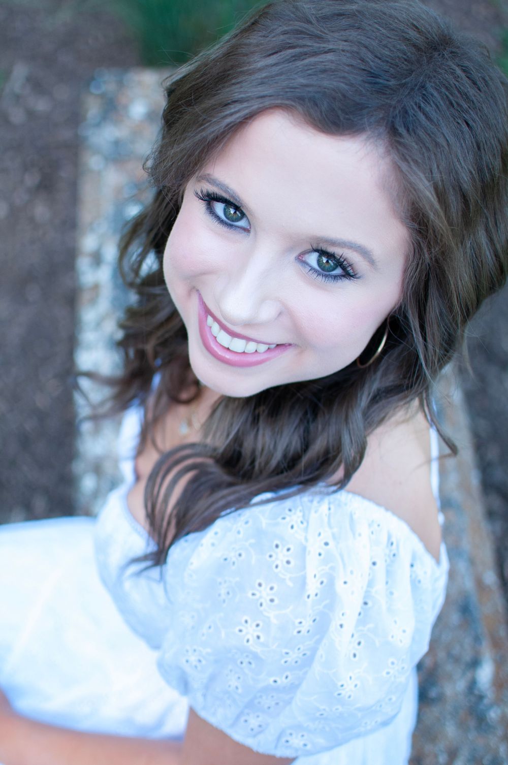 close up of high school senior girl