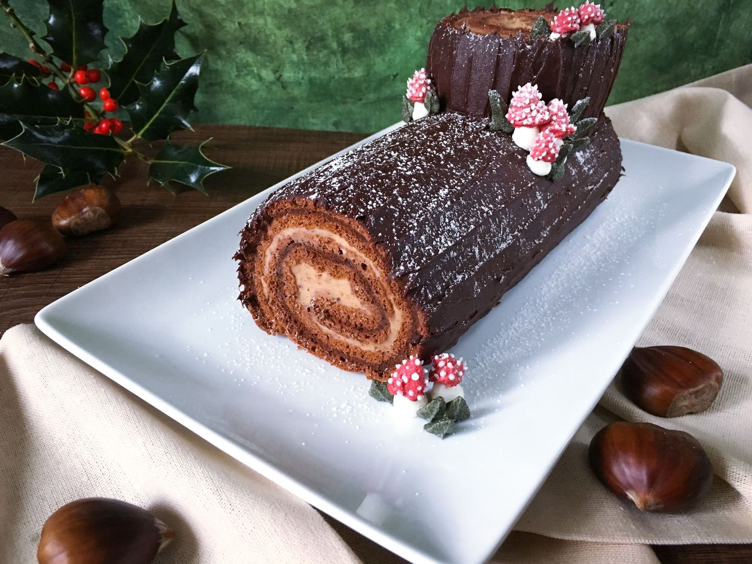 Chestnut Yule Log Recipe - Photo by © Reka Csulak