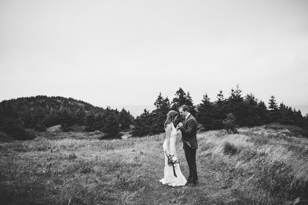 Newfoundland Intimate Garden Wedding Toronto Photographer SANDRA