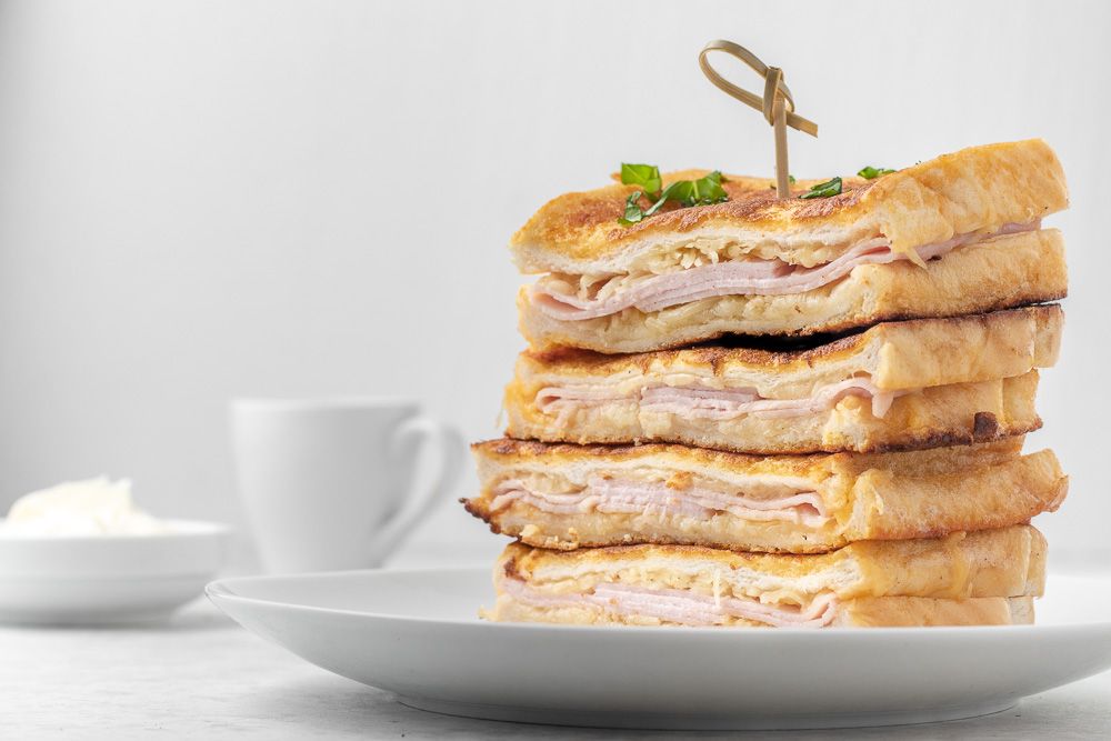 Monte Cristo Sandwich Recipe - Photo by © Reka Csulak