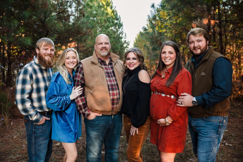 It's always a good time to book an Extended Family Session - Becky's ...