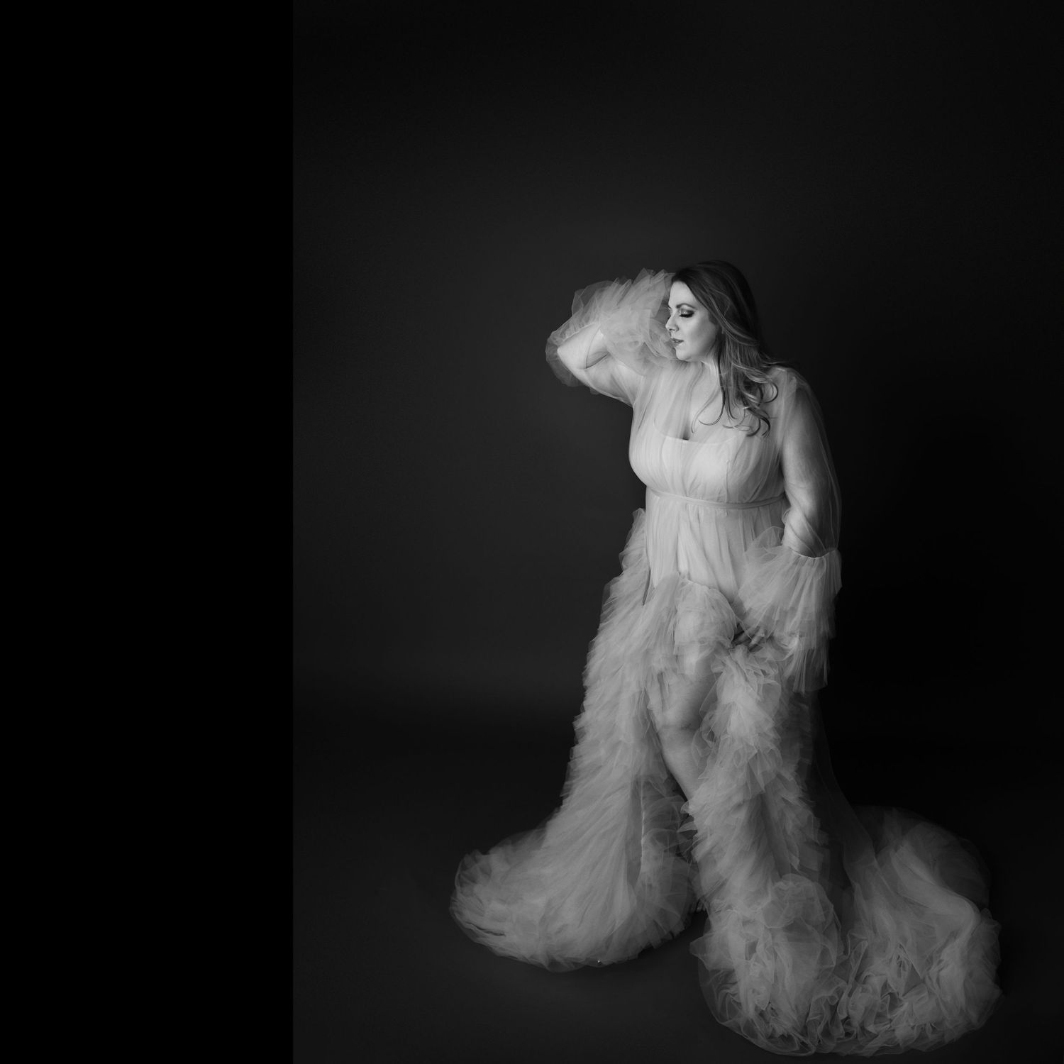 studio photographer wny, wny boudoir photographer, wny maternity photographer, wny photographer