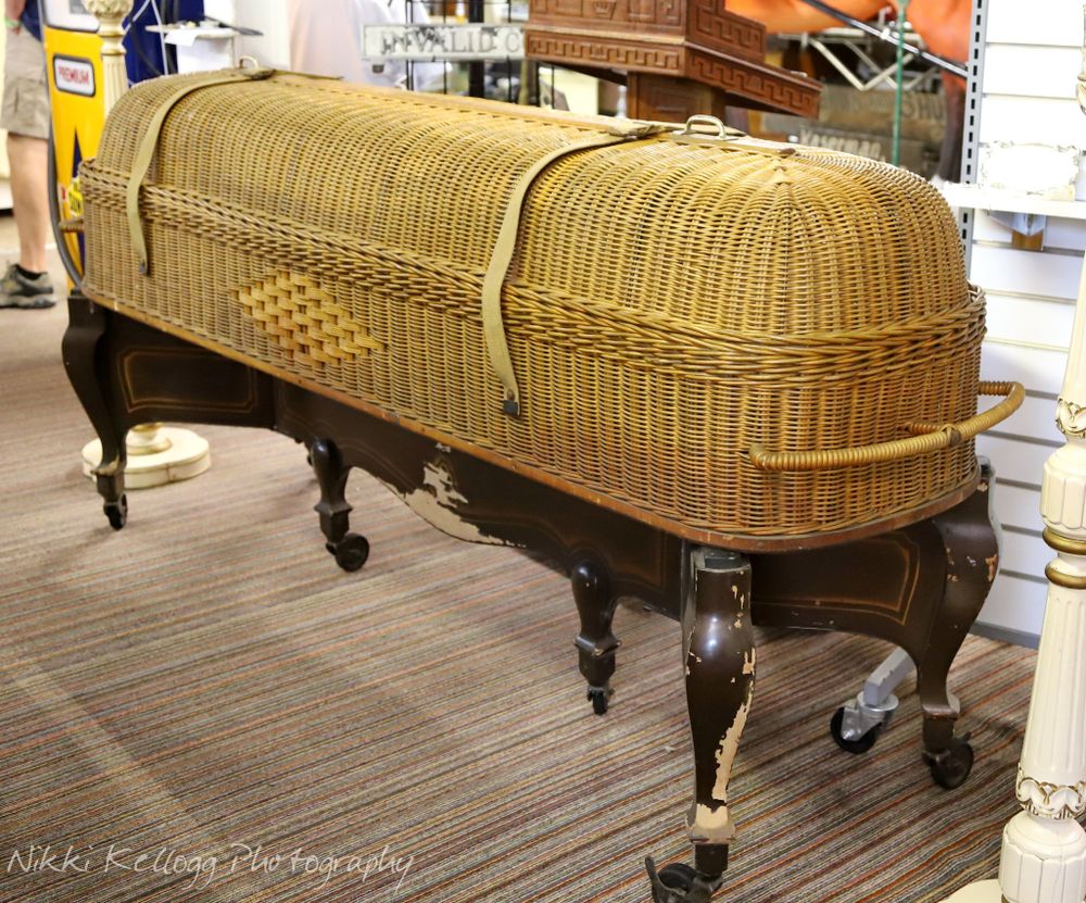 Wicker Casket Nikki Kellogg Photography