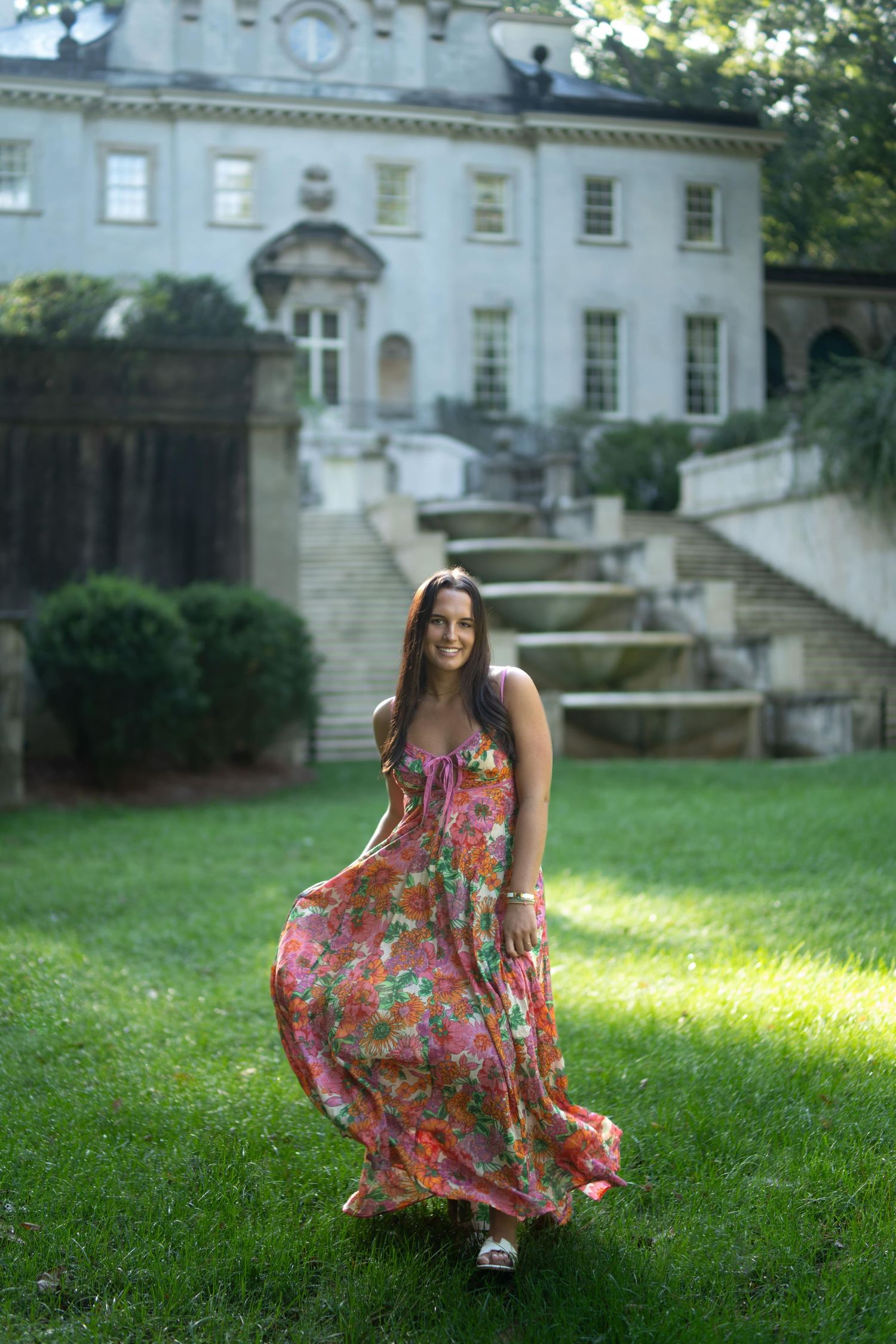 High school senior in front of the Swan House in Atlanta