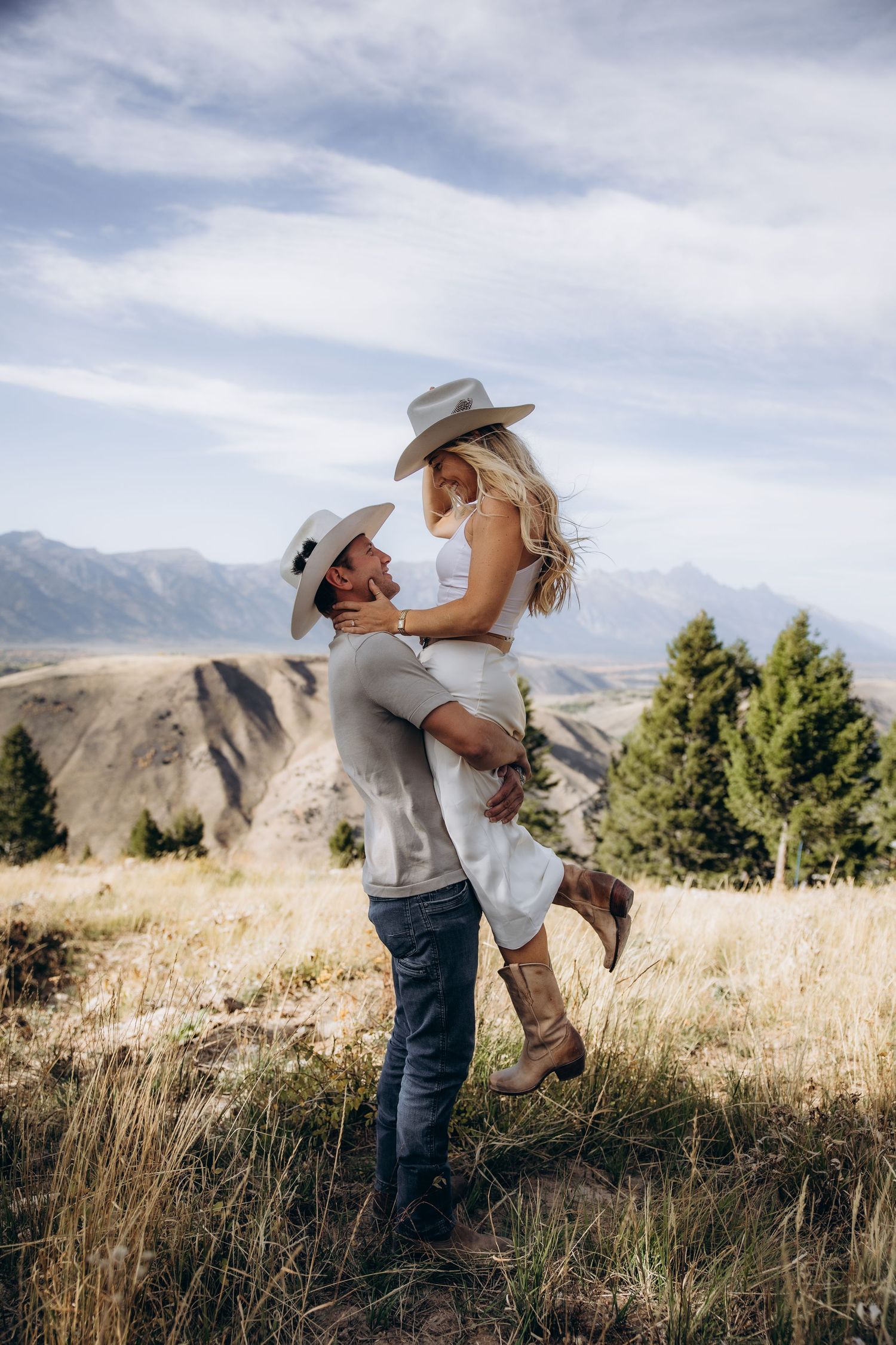 Jackson Hole surprise proposal snowking