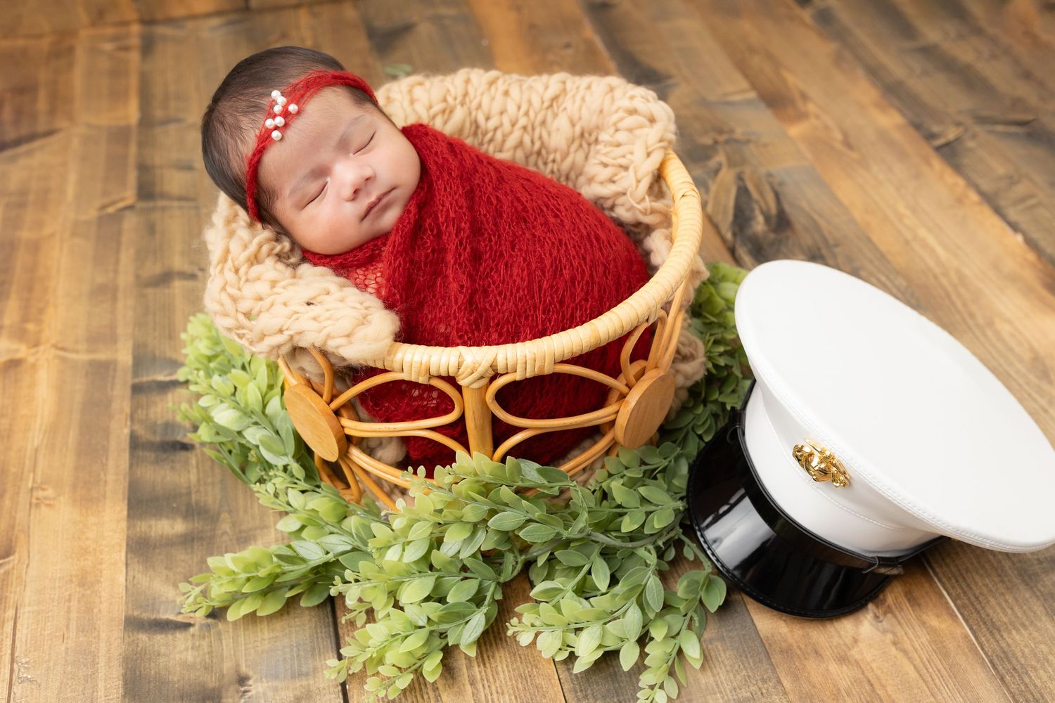 When to book newborn photography Swansboro NC. Photographer Samantha Ann Photo studio near jacksonville, nc and camp lejeune.