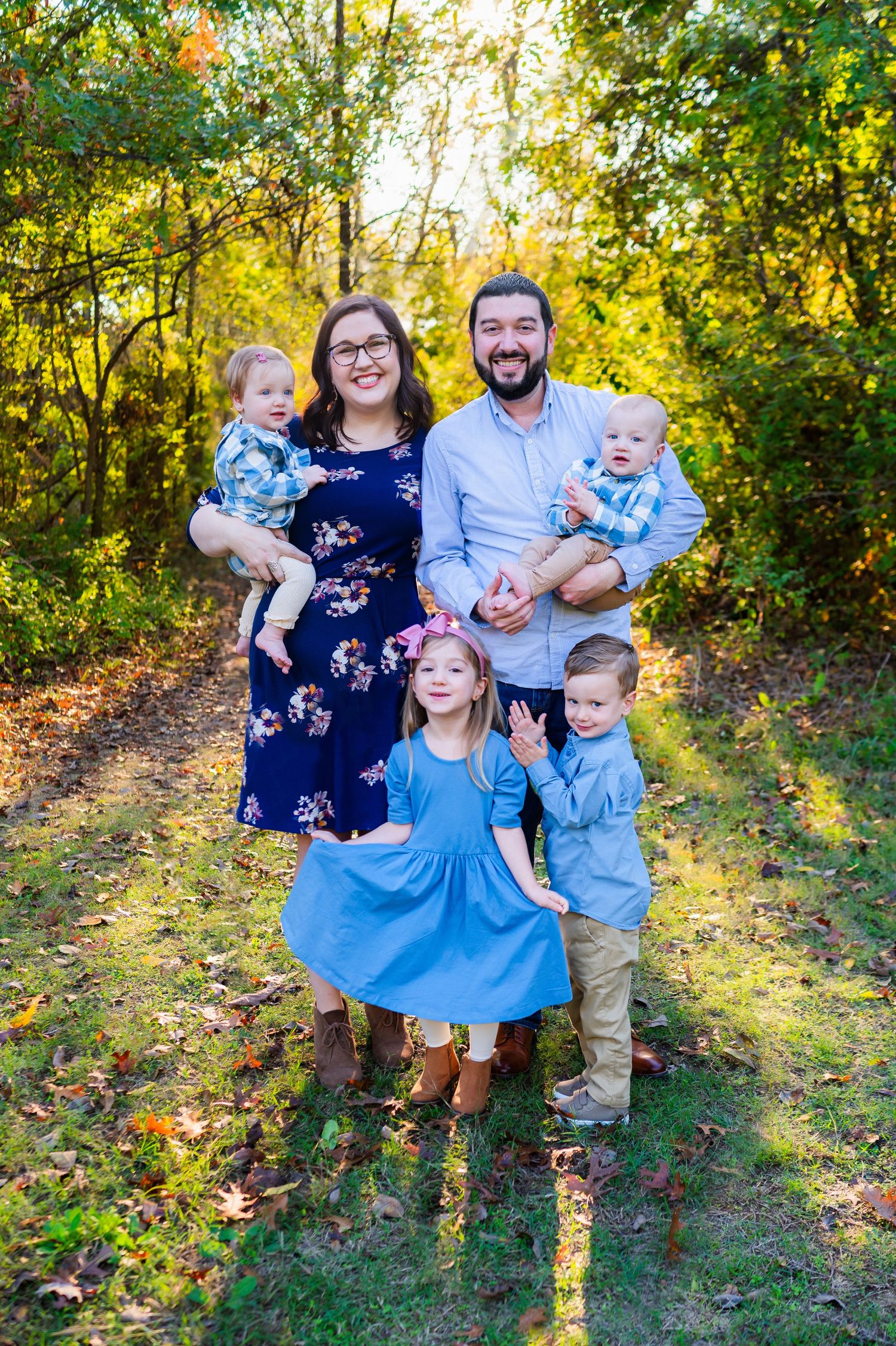 dallas outdoor fall family photo mini session with family of 6