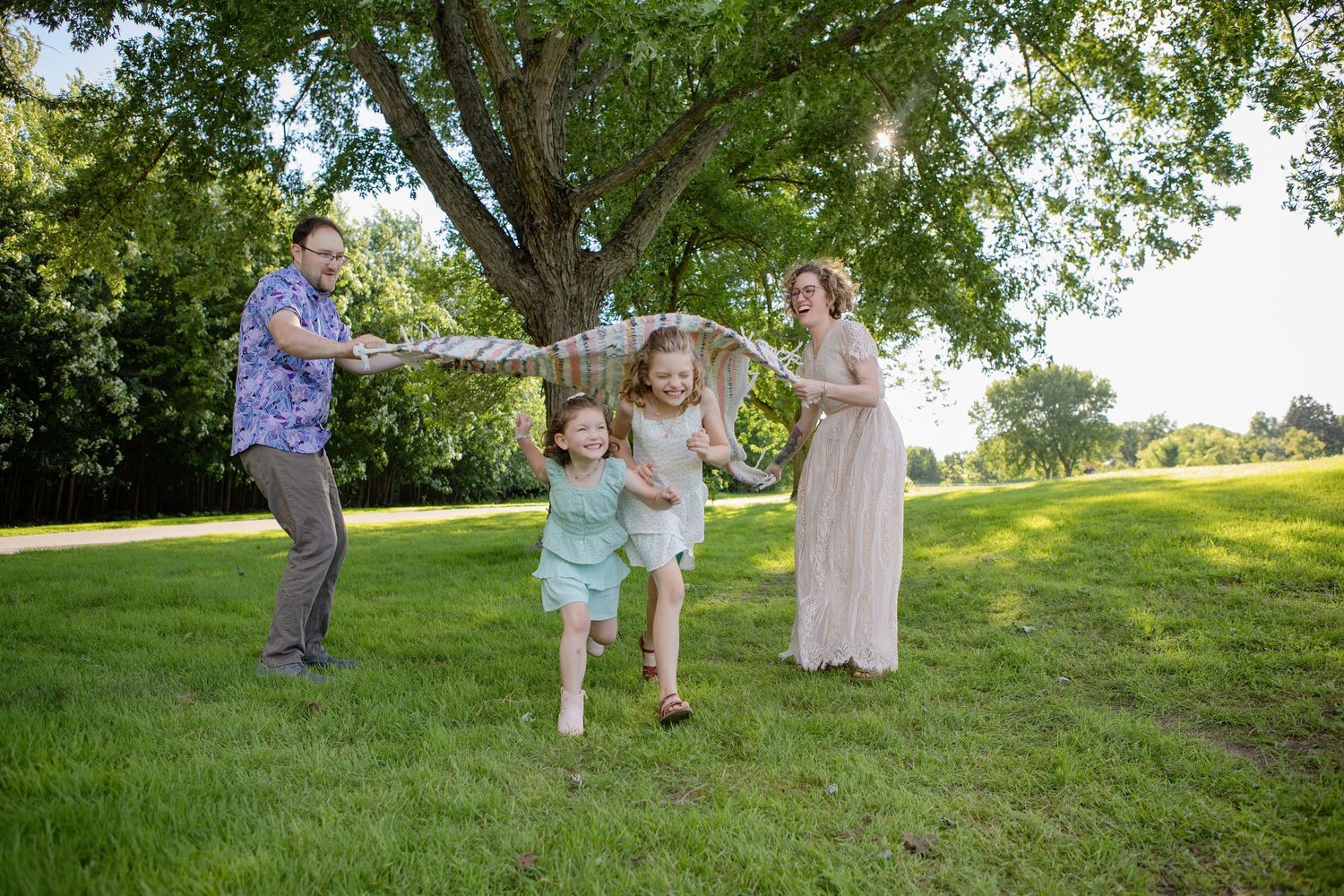 Kendall Kuss Photography Waukesha County family photographer. Mini Sessions family photographer in Watertown WI