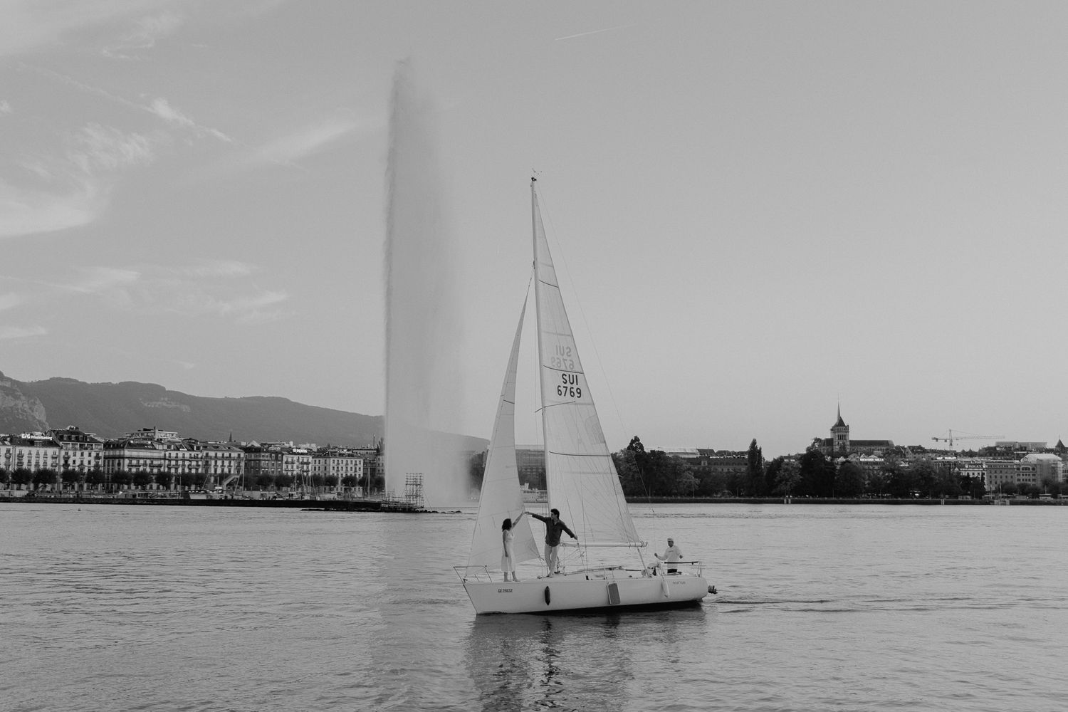 Séance engagement en voilier sur le lac Léman à Genève.
