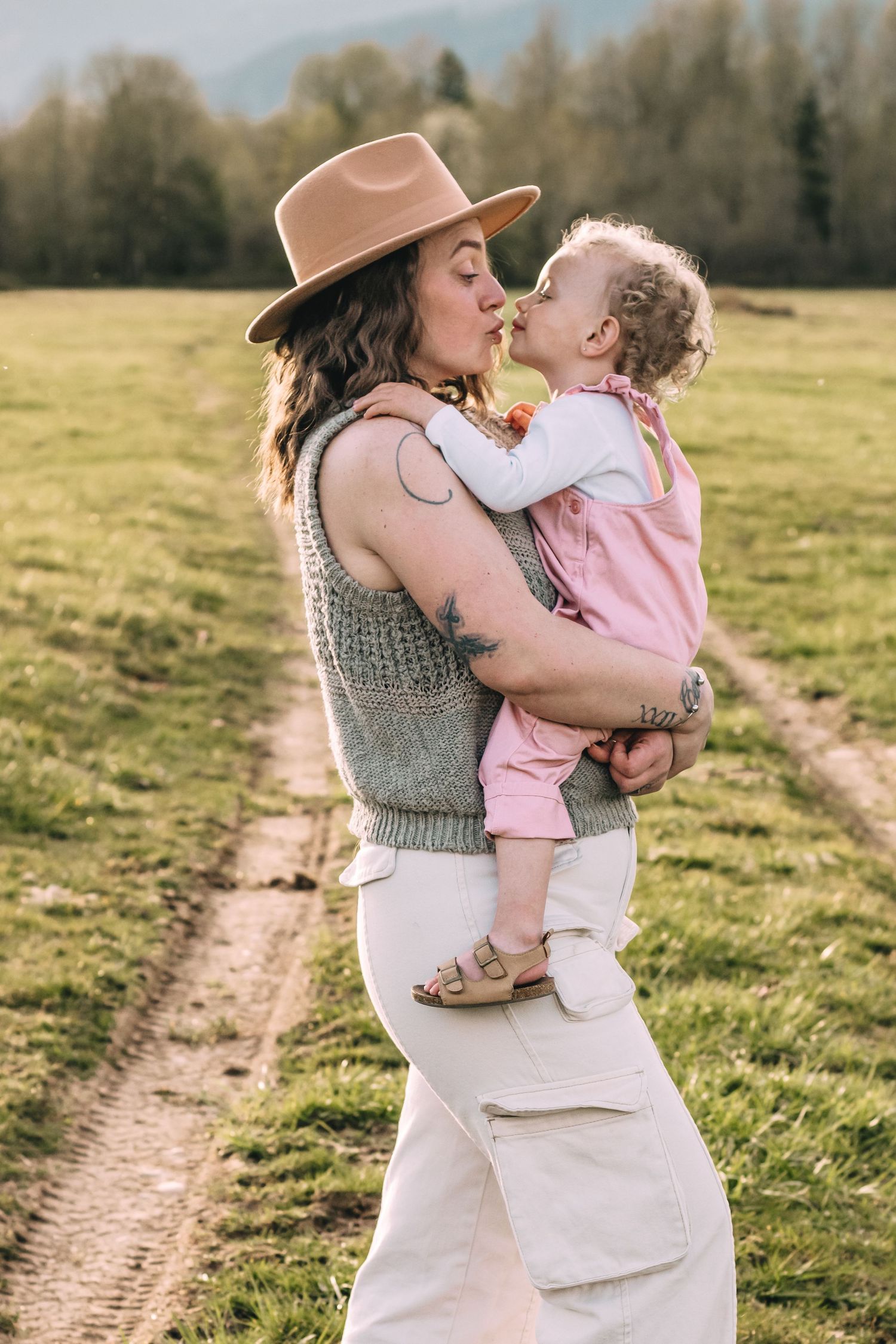 motherhood photo of photographer with her daughter in lewis county Washington