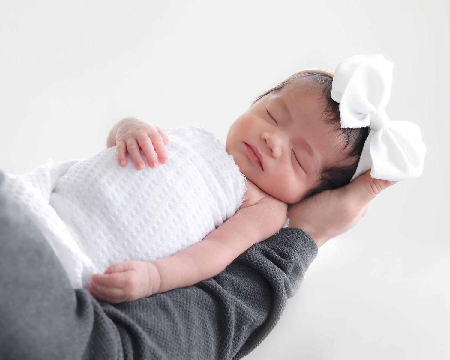 East Bay Newborn Family Photographer Livermore Pleasanton Dublin San Ramon Walnut Creek Mountain House CA newborn photo