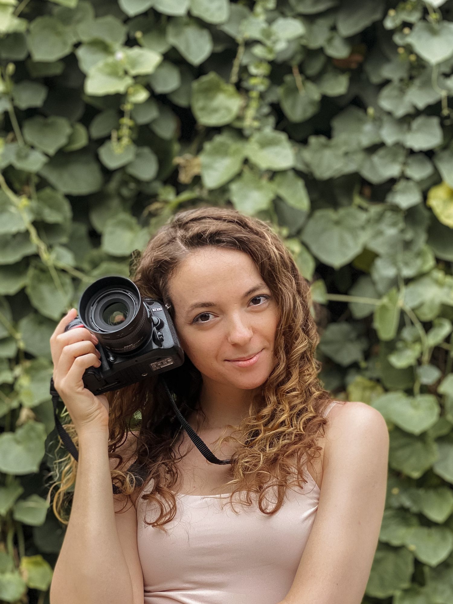 Portrait photographer based in Ho Chi Minh City, Vietnam