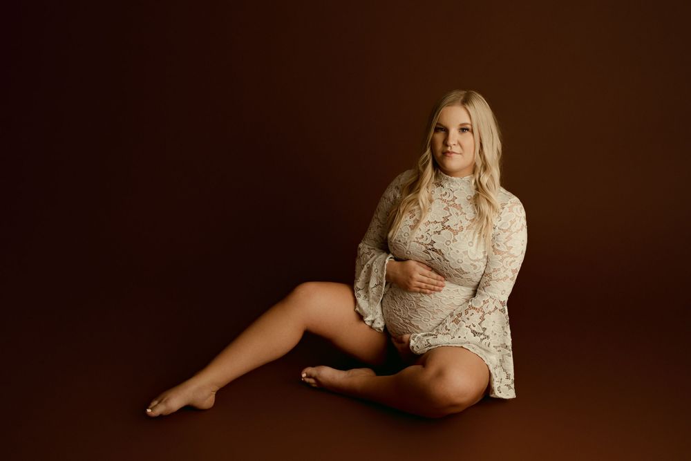 Maternity Portraits in Wichita