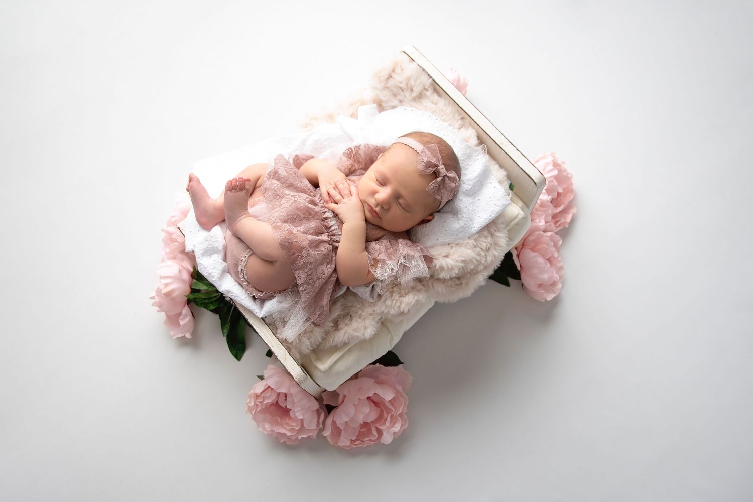 Lakewood Ohio Baby Photographer Cleveland Ity Bity Photography