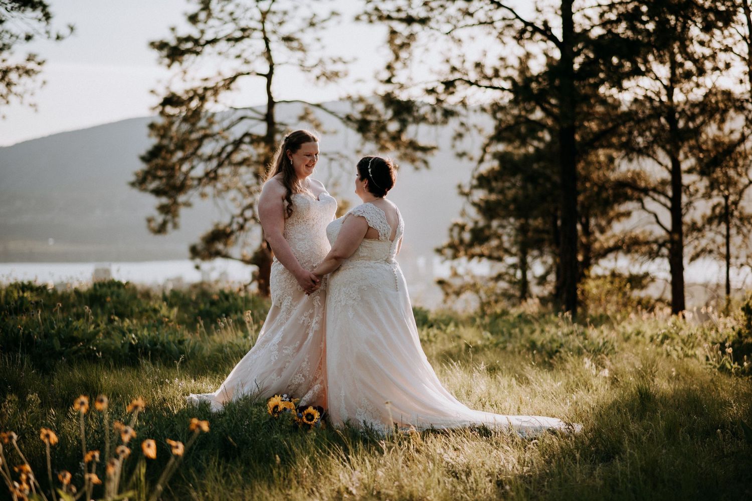 Formal wedding photos in Kelowna.
