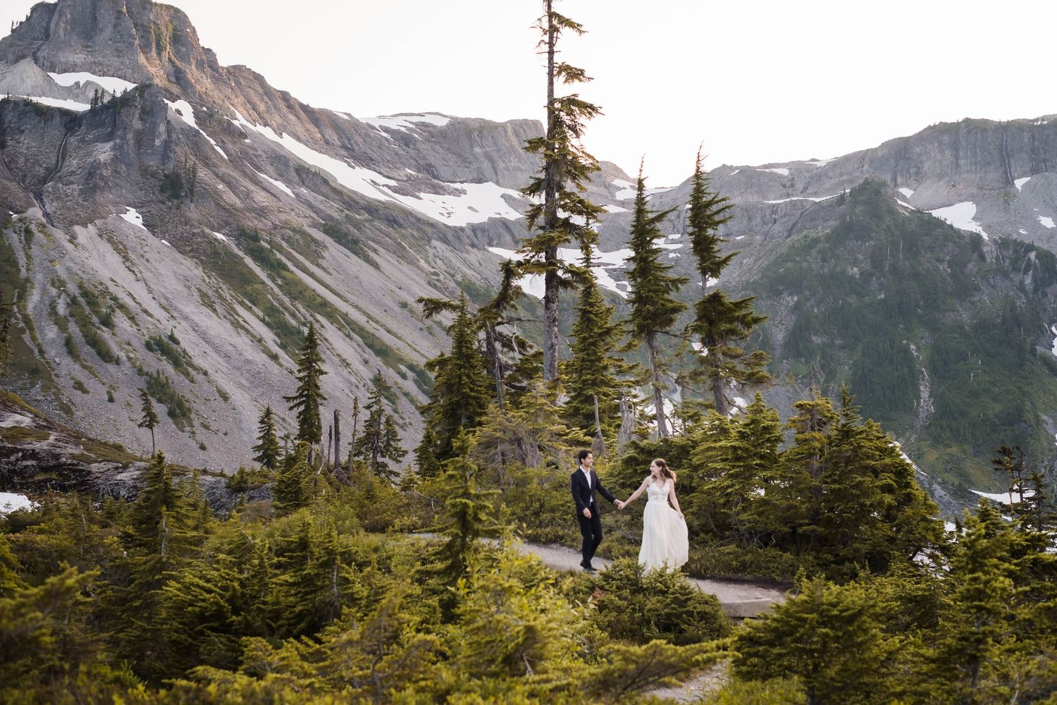 Washington elopement photographer washington wedding photographer north cascades photographer