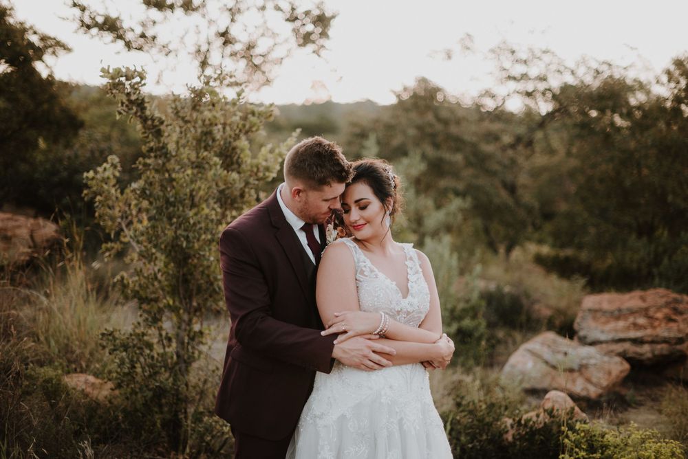 Marnus & Aurelia Tales of Light