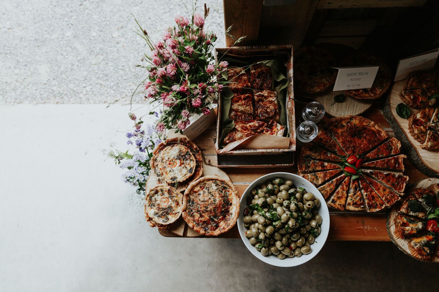 Top 5 Quirky Wedding Reception places around Bath & Bristol