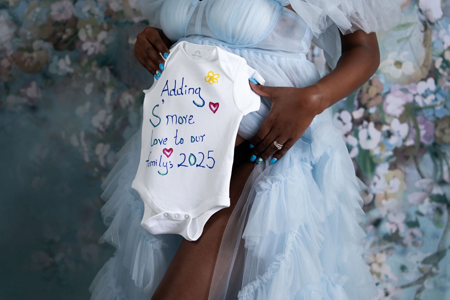 Pregnant woman photo taken during a maternity photoshoot Dubai