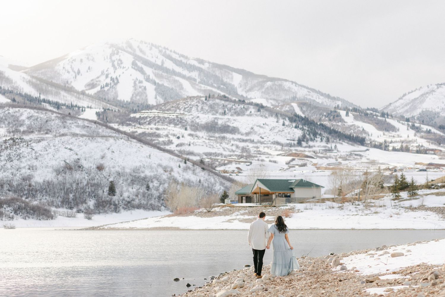 Utah Engagement Session Winter captured by Chelsee Rawe Photography